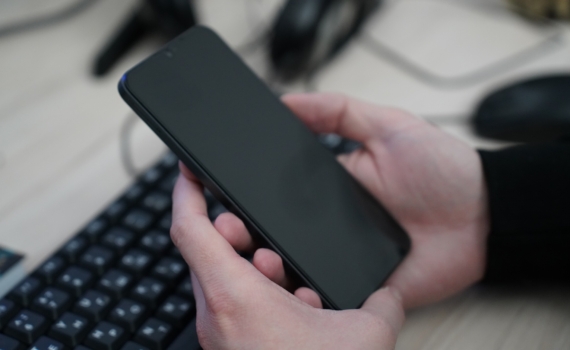 Не остаться в изоляции: какие сервисы продолжат работу при отключении мобильного интернета — Минцифры рекомендует