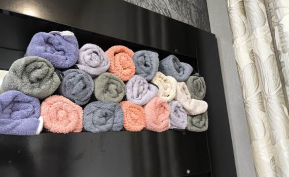 Ваш шкаф пахнет пылью: исправьте это простыми способами, которые используют в модных бутиках Ваш шкаф пахнет пылью: исправьте это простыми способами, которые используют в модных бутиках